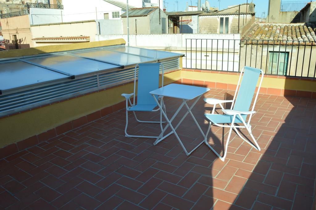 Tarragona Suites Mediona Esterno foto
